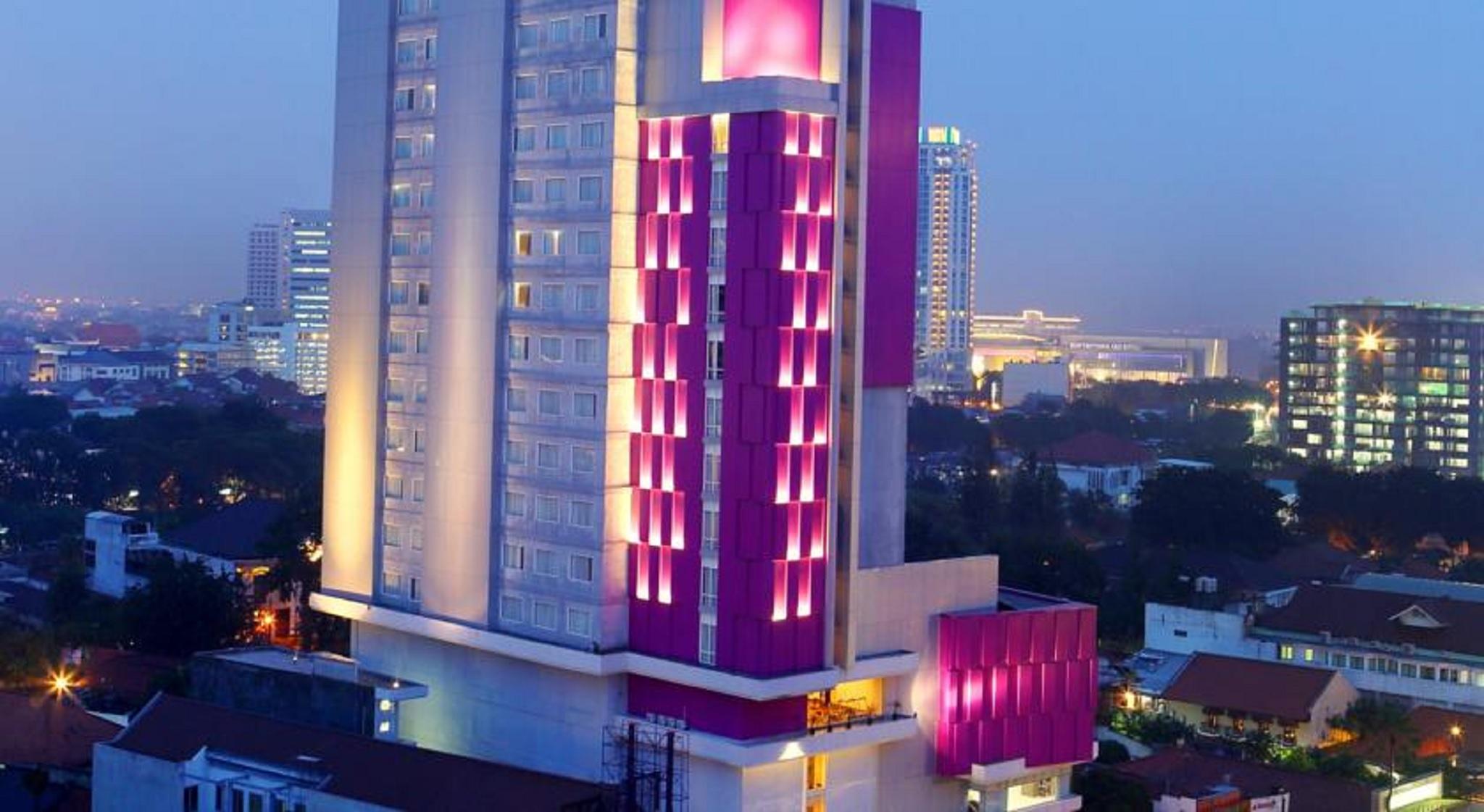Santika Premiere Gubeng Hotel