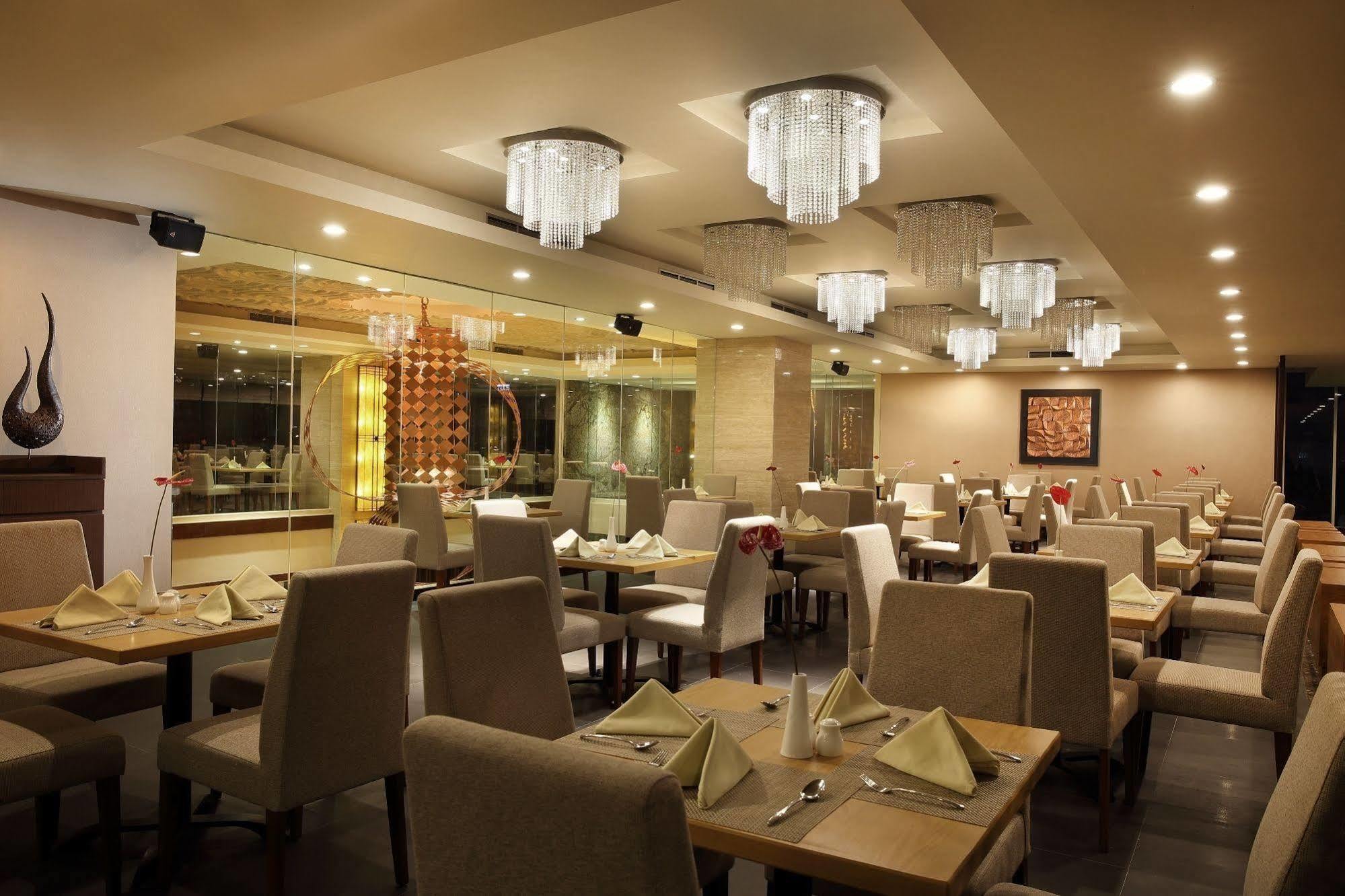 Hotel Santika Premiere Gubeng
